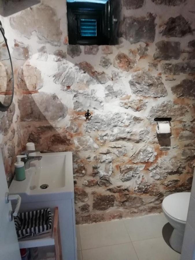Krka Waterfalls Stonehouse Roko Lozovac Dış mekan fotoğraf